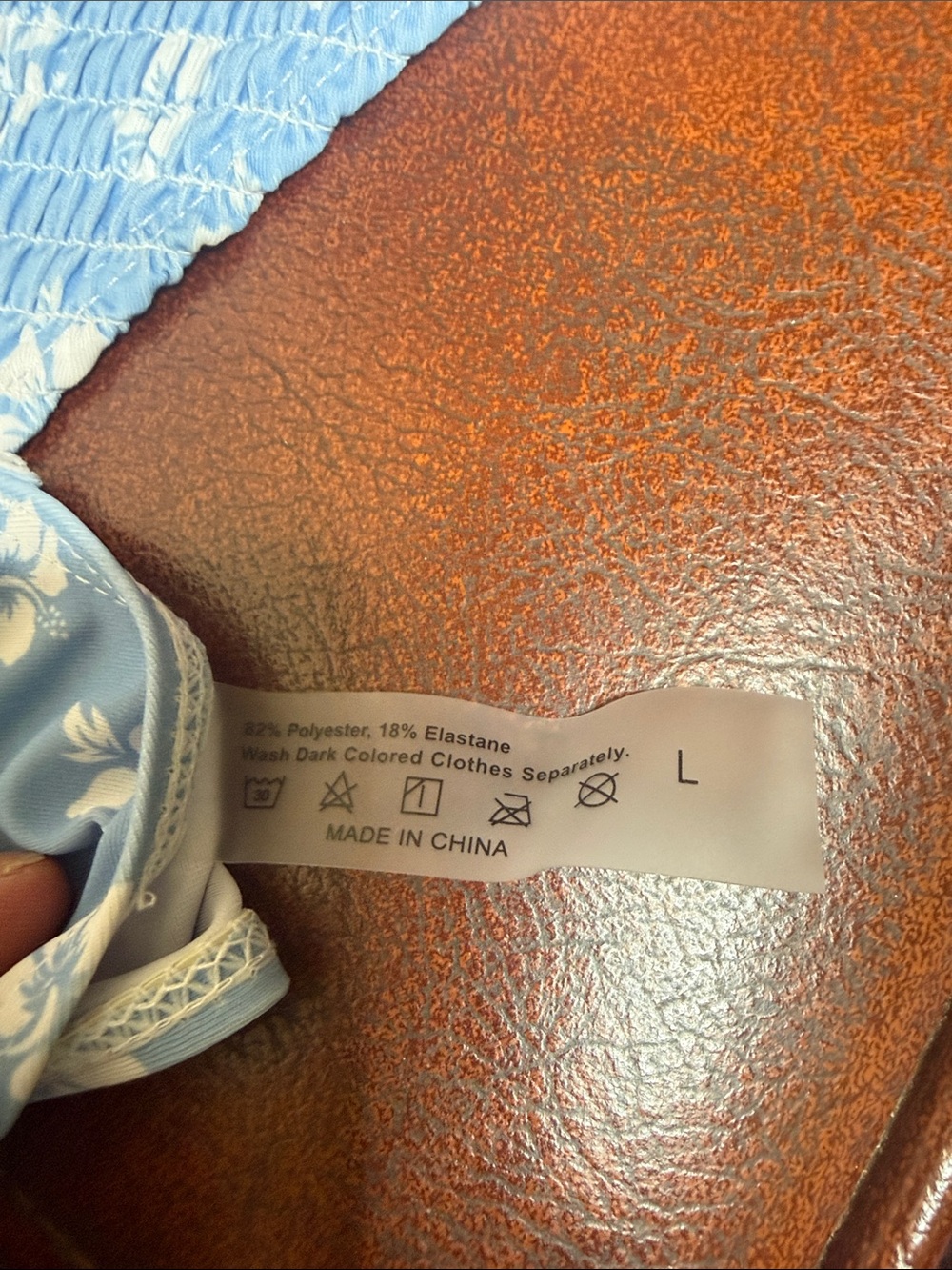Source Unknown Light Blue and White Floral Smocked Bikini Set - Picture 3 of 4